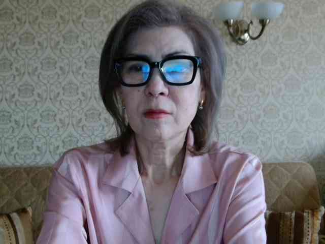 ElegantLady00 webcam