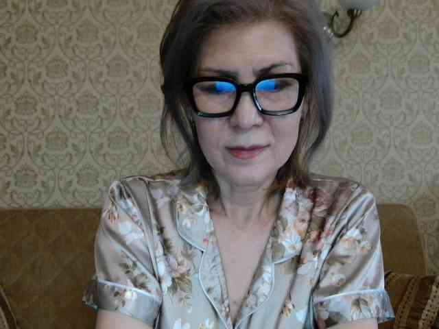 ElegantLady00 webcam