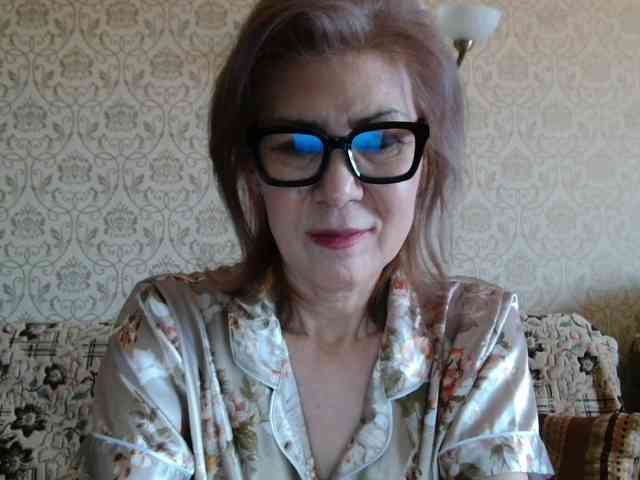 ElegantLady00 webcam