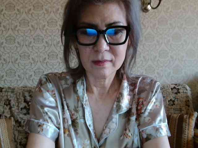 ElegantLady00 webcam