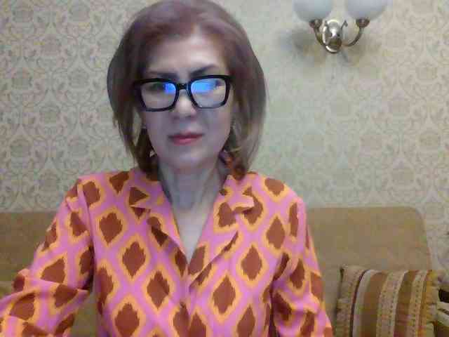 ElegantLady00 webcam