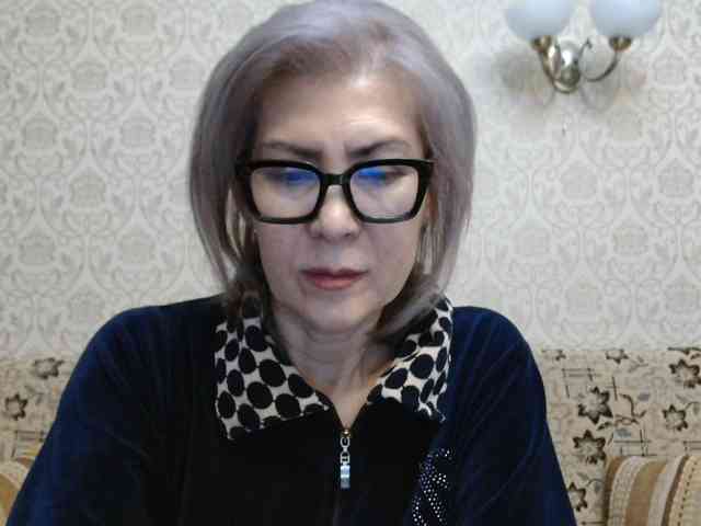 ElegantLady00 webcam