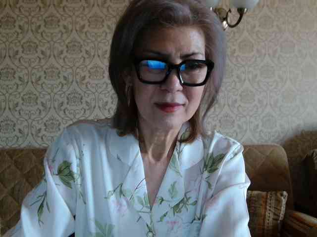 ElegantLady00 webcam