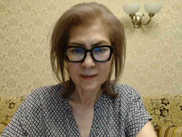 ElegantLady00 webcam