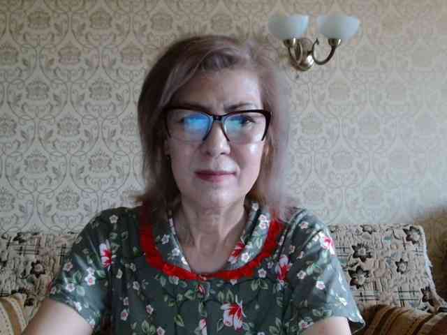 ElegantLady00 webcam