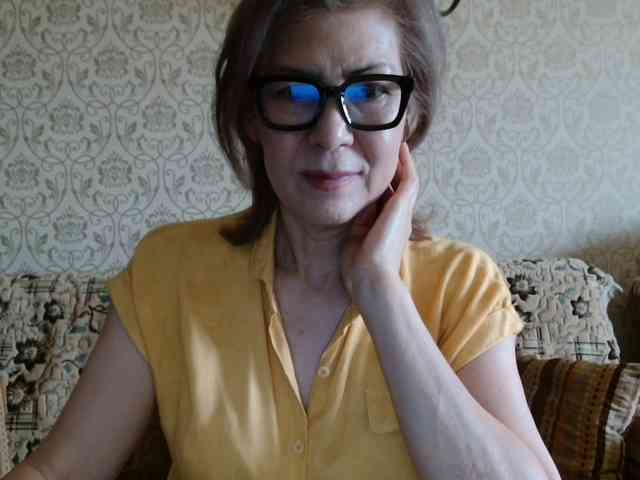 ElegantLady00 webcam