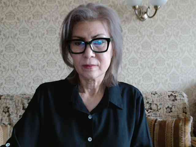 ElegantLady00 webcam