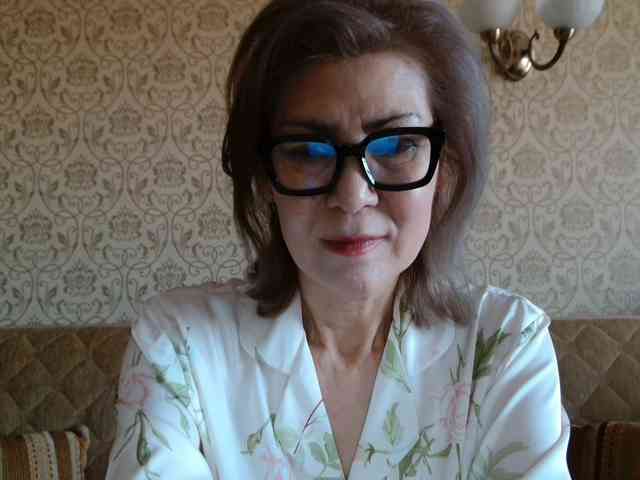 ElegantLady00 webcam