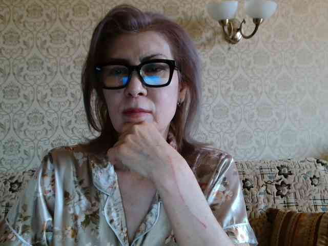 ElegantLady00 webcam