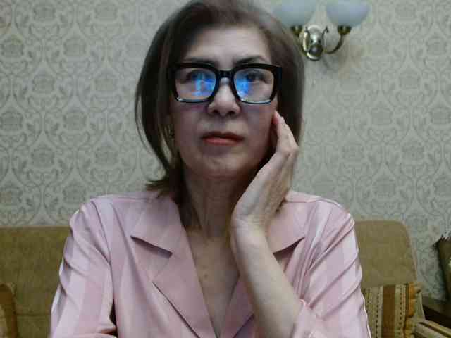 ElegantLady00 webcam