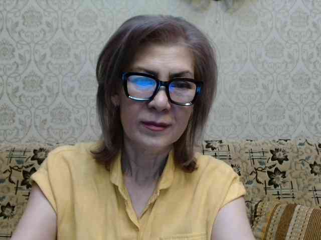 ElegantLady00 webcam