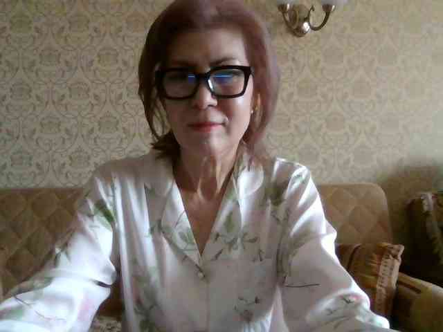 ElegantLady00 webcam