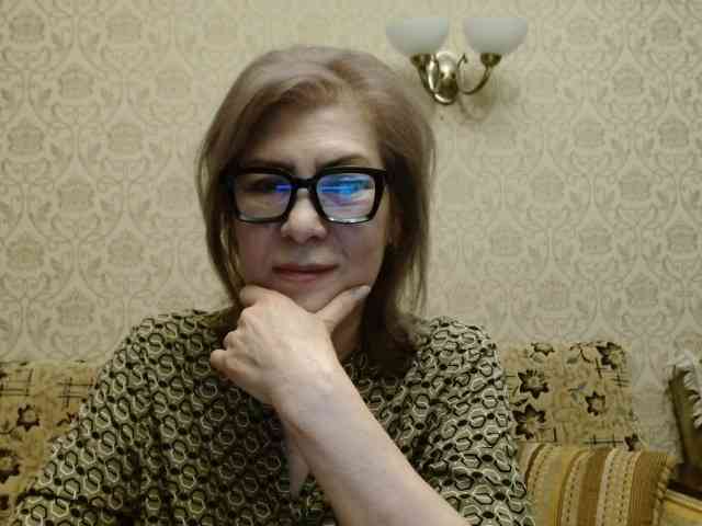 ElegantLady00 webcam
