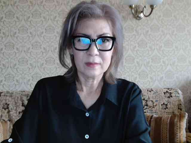 ElegantLady00 webcam