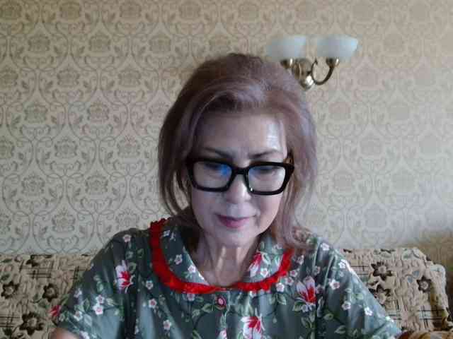 ElegantLady00 webcam
