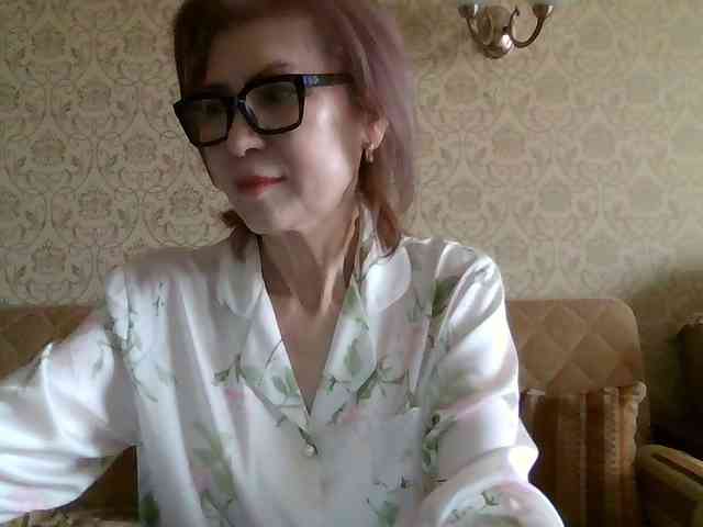 ElegantLady00 webcam