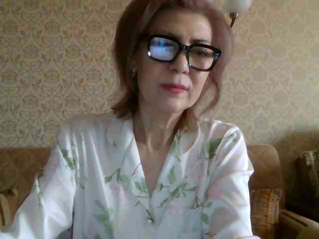 ElegantLady00 webcam