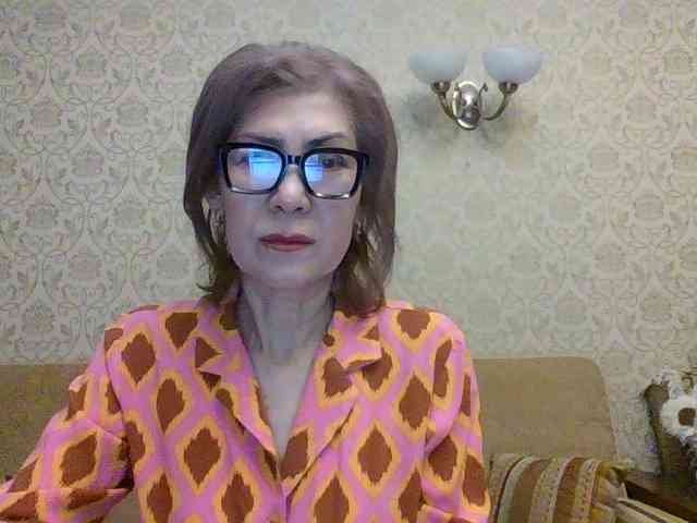 ElegantLady00 webcam