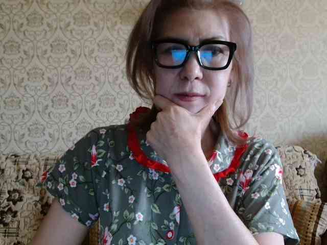 ElegantLady00 webcam