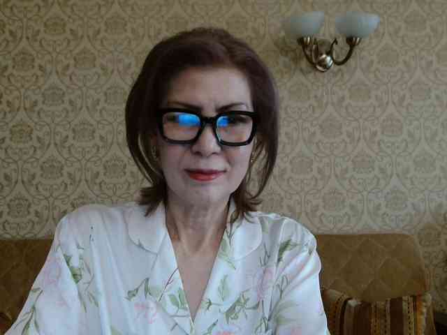 ElegantLady00 webcam