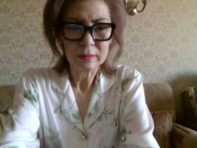 ElegantLady00 webcam