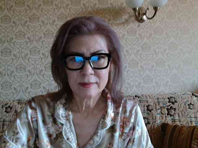 ElegantLady00 webcam