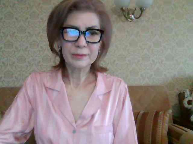 ElegantLady00 webcam