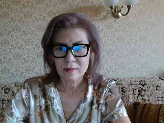 ElegantLady00 webcam