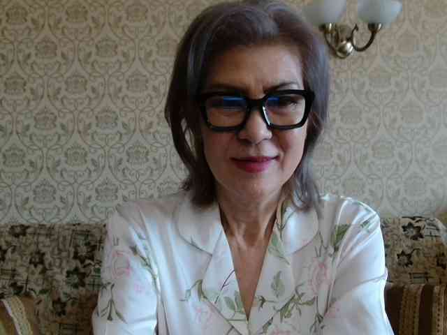 ElegantLady00 webcam