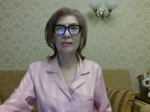 ElegantLady00 webcam