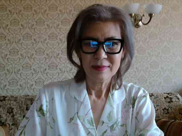 ElegantLady00 webcam