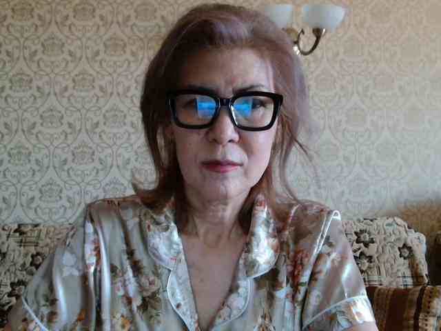 ElegantLady00 webcam