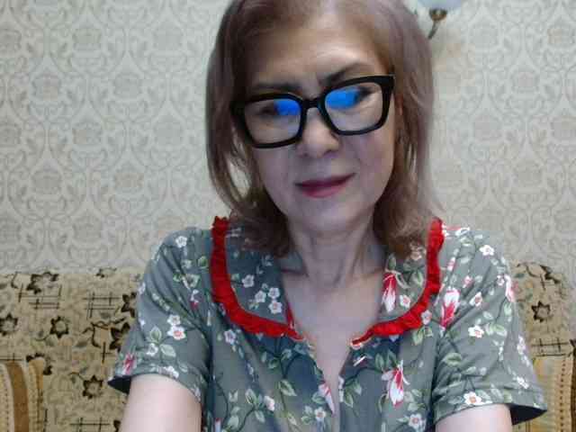 ElegantLady00 webcam