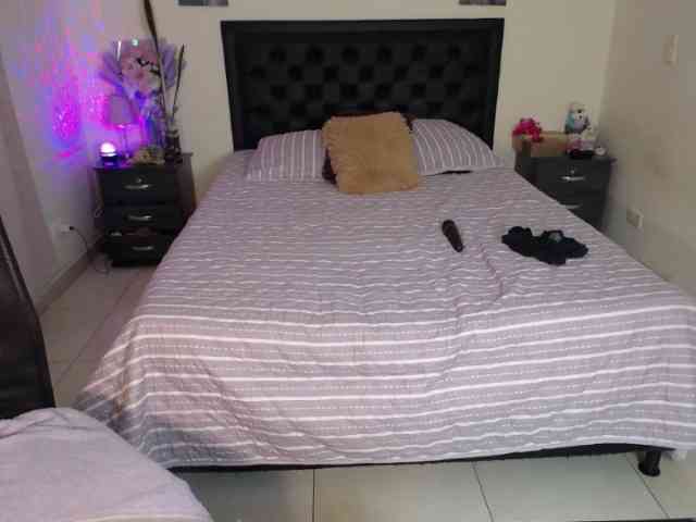 julietamanson1 webcam