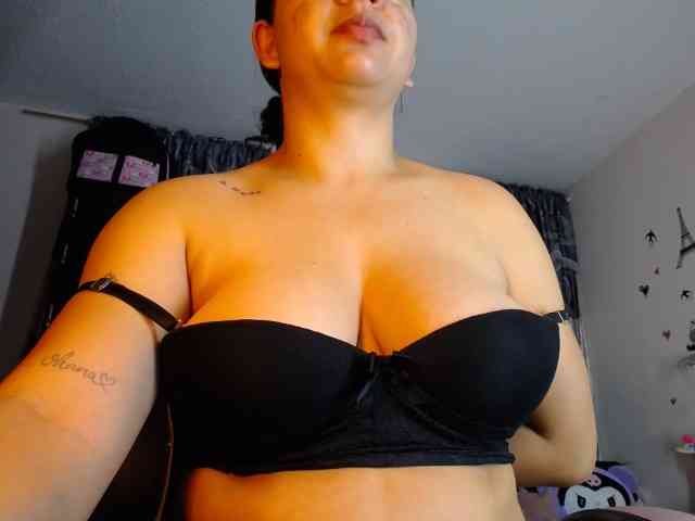 julietamanson1 webcam