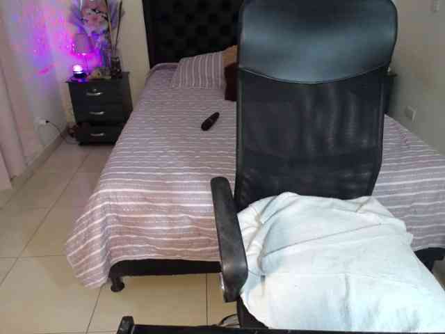 julietamanson1 webcam