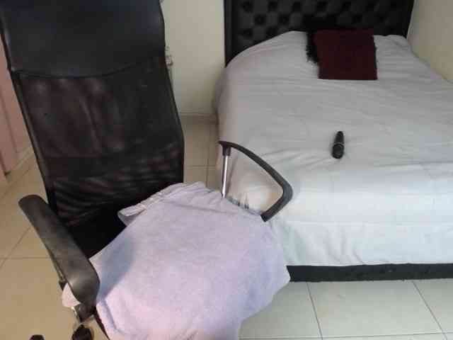 julietamanson1 webcam