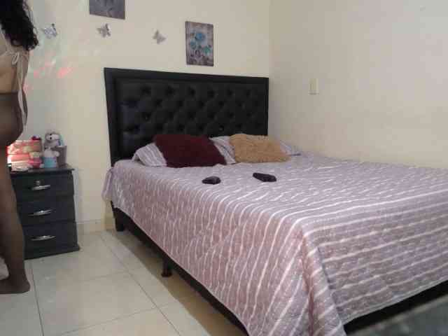 julietamanson1 webcam