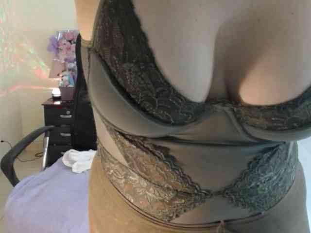 julietamanson1 webcam