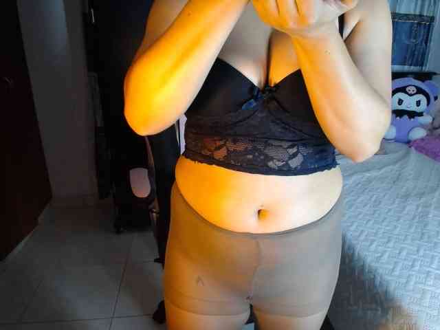 julietamanson1 webcam