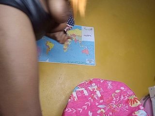 InstaG_TittyMonroe's Live Webcam