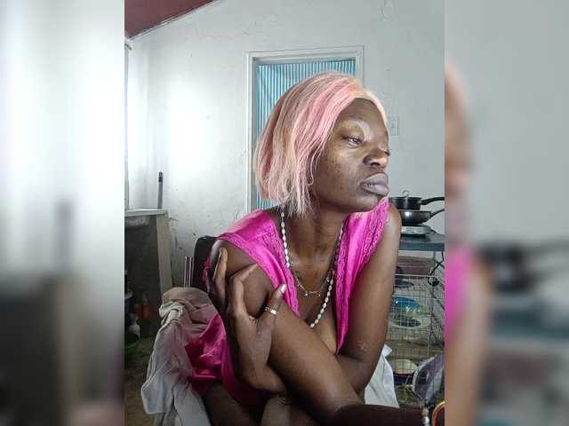 Preview of instag_tittymonroe