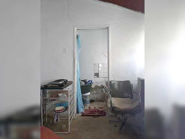 CleavageKING's BongaCams show and profile