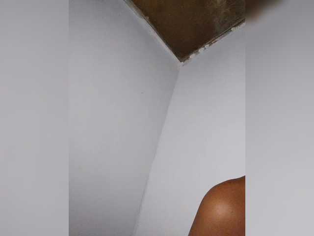 InstaG_TittyMonroe webcam