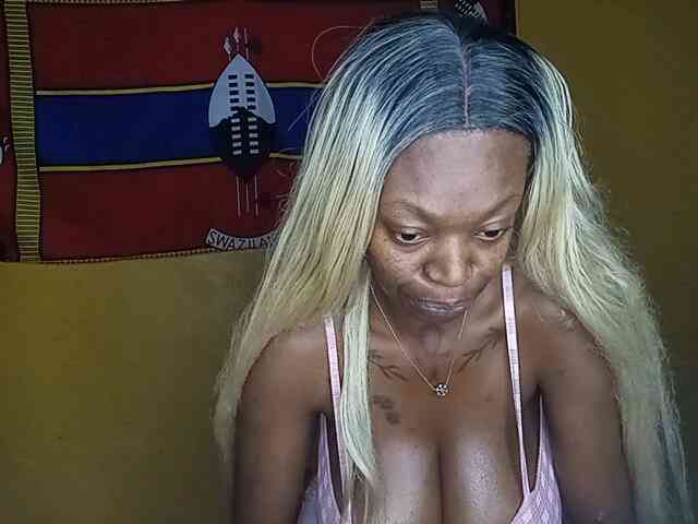 InstaG_TittyMonroe webcam