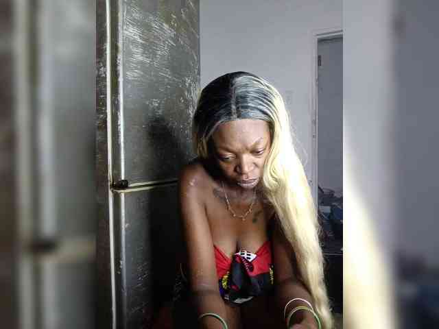 InstaG_TittyMonroe webcam