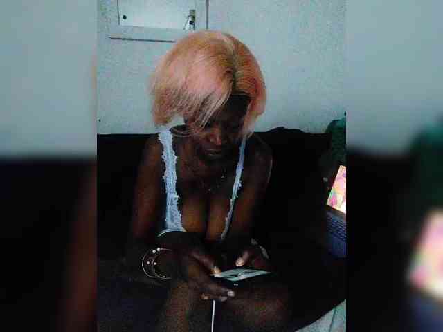 CleavageKING CleavageKING