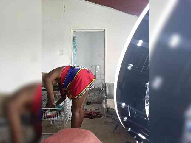 InstaG_TittyMonroe webcam