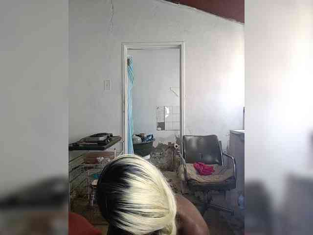 InstaG_TittyMonroe webcam