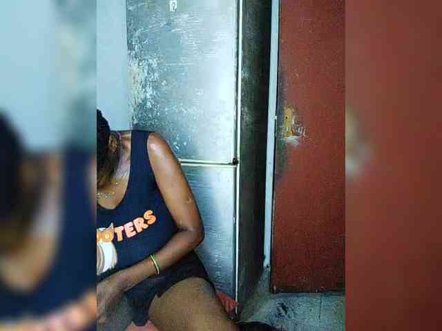 InstaG_TittyMonroe webcam